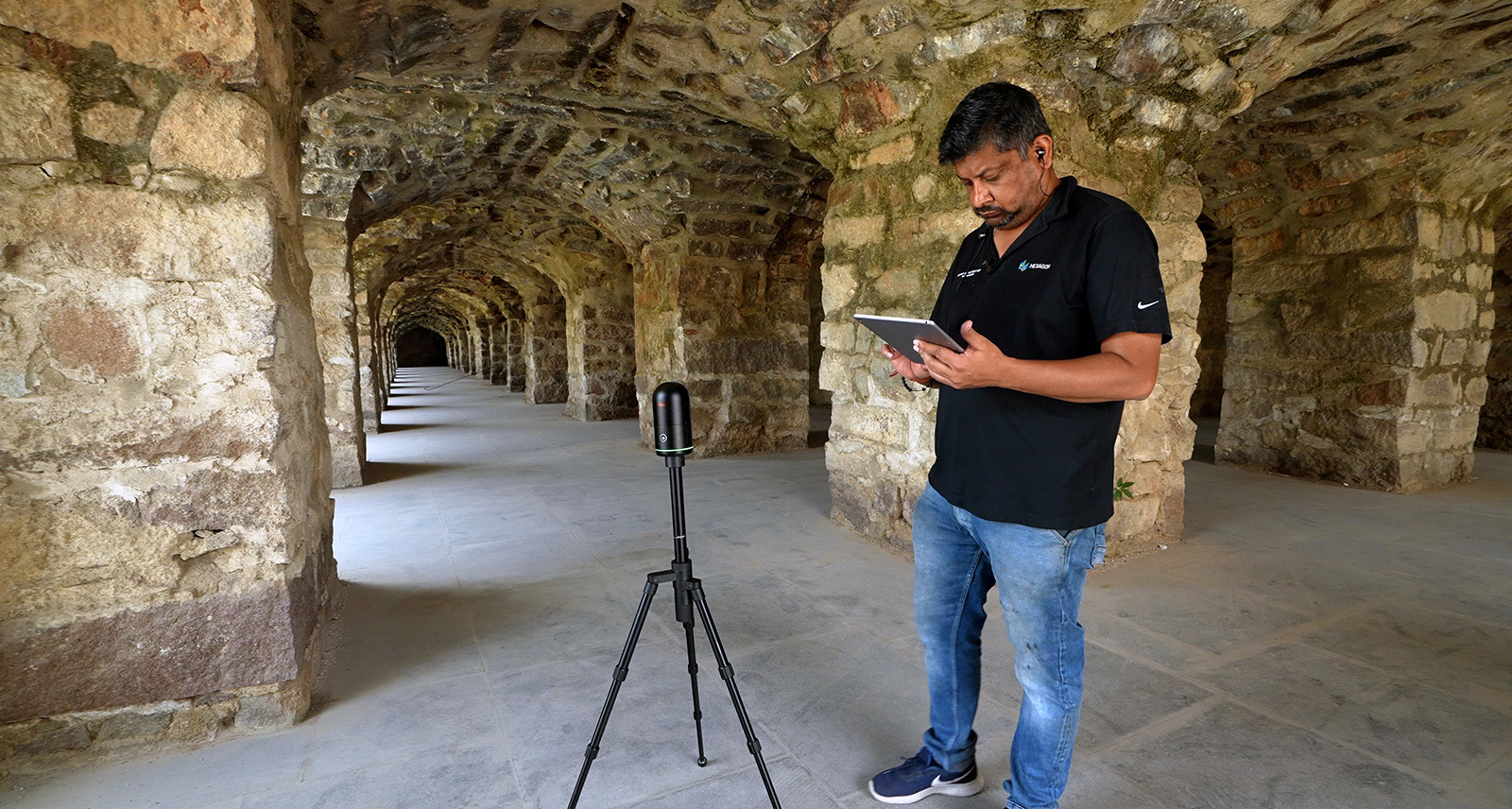 Scanning with the Leica BLK360 laser scanning and the Cyclone FIELD 360 in-field application at Qutub Shahi Tombs